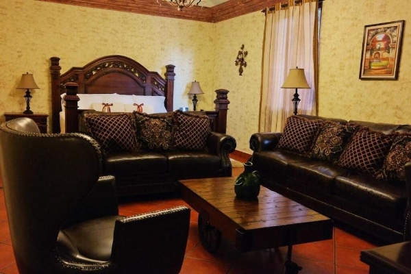 Hotel Genessis (San Cristóbal El Bajo)